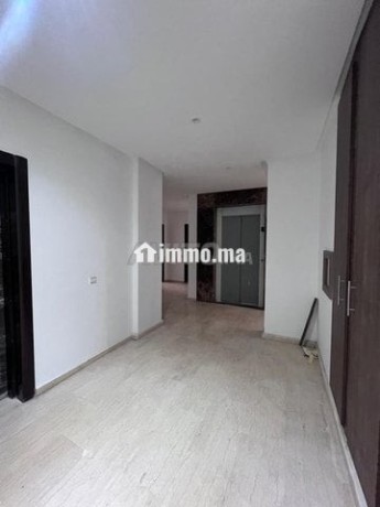 bureaux-a-oulfa-emplacement-strategique-big-3
