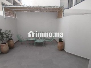 studio-tres-joliment-meuble-maarif-les-princesses