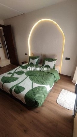 studio-tres-joliment-meuble-maarif-les-princesses-big-9