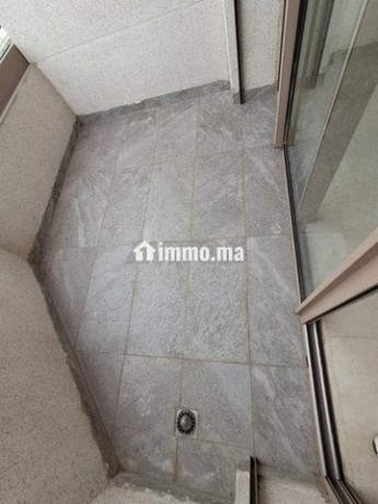 studio-luxe-proche-tram-a-france-ville-big-1