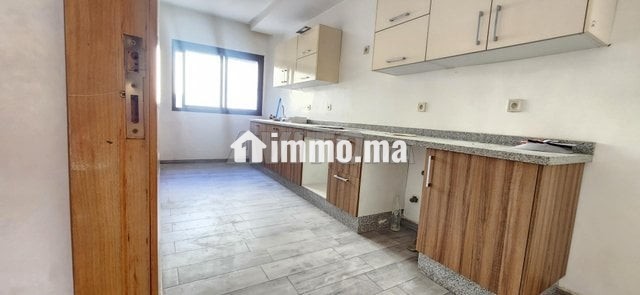 bureaux-a-louer-sur-boulevard-taza-big-3