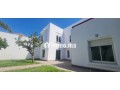 a-louer-villa-avec-jardin-prive-sans-vis-a-vis-residence-avec-piscine-vue-mer-small-3