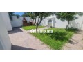 a-louer-villa-avec-jardin-prive-sans-vis-a-vis-residence-avec-piscine-vue-mer-small-8