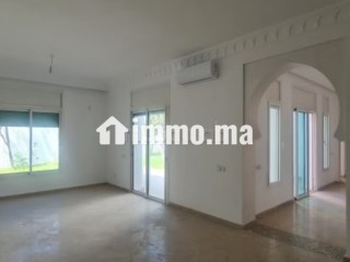 A LOUER Villa avec jardin privé sans vis a vis résidence avec piscine Vue mer - Villa à louer - Tanger