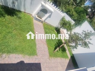 A LOUER Villa avec jardin privé sans vis a vis résidence avec piscine Vue mer - Villa à louer - Tanger