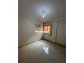 tres-bel-appartement-usage-bureaux-vide-small-5