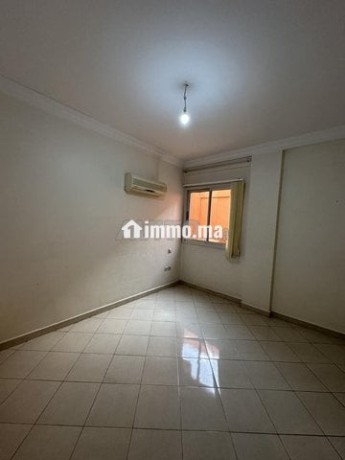 tres-bel-appartement-usage-bureaux-vide-big-5