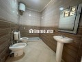 rez-de-chaussee-villa-a-louer-vide-avec-jardin-prive-small-7