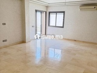 grand-appartement-de-220-m2-entoure-de-terrasses