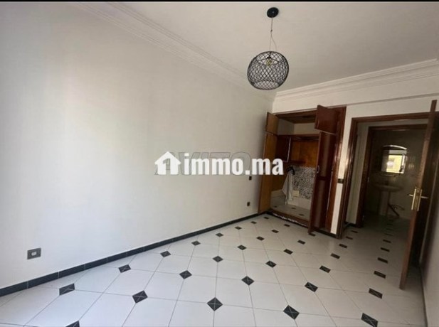 appartement-a-louer-90-a-2-mars-big-4