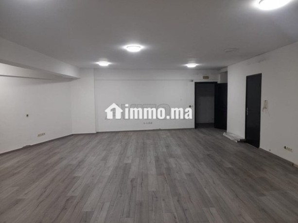 bureau-1gd-open-2gd-p-160m2-a-louer-rue-dagadir-big-1