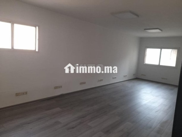 bureau-1gd-open-2gd-p-160m2-a-louer-rue-dagadir-big-3