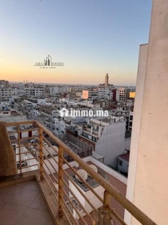 studio-traversant-10-eme-etage-vue-sur-mer-big-1