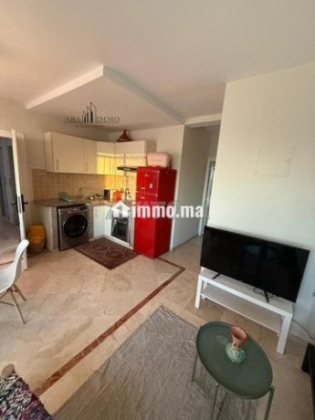 studio-traversant-10-eme-etage-vue-sur-mer-big-8