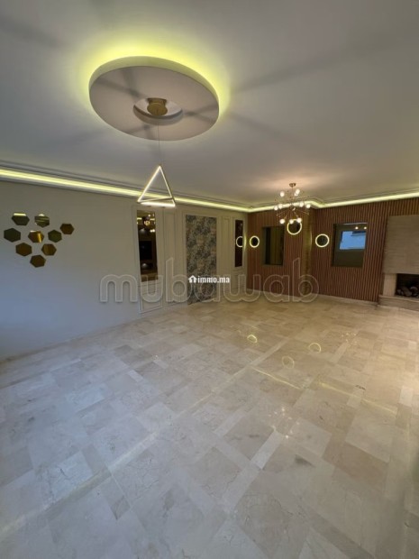 Appartement vide 2chambres – Triangle d’Or – 140m² - Location Immobilier - Casablanca - photo 2