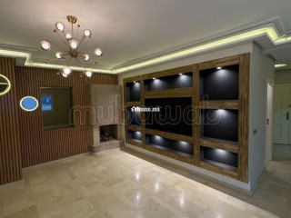 Appartement vide 2chambres – Triangle d’Or – 140m² - Appartement à louer - Casablanca