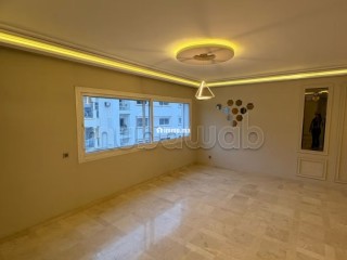 Appartement vide 2chambres – Triangle d’Or – 140m² - Appartement à louer - Casablanca