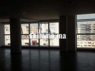 location-dun-plateau-de-bureau-de-120m2