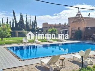 luxueuse-villa-a-marrakech-presque-agafay