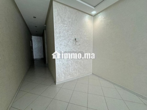 appartement-vide-a-louer-sahat-al-madina-tanger-big-3