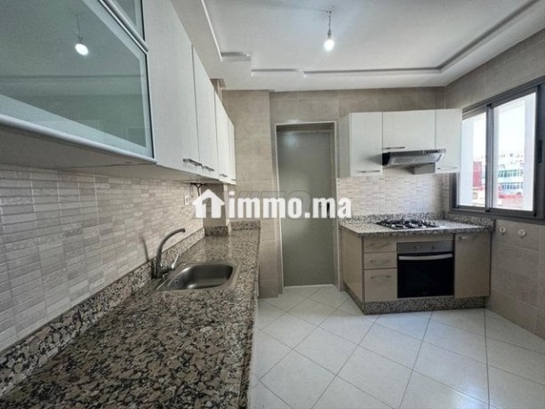 appartement-vide-a-louer-sahat-al-madina-tanger-big-7