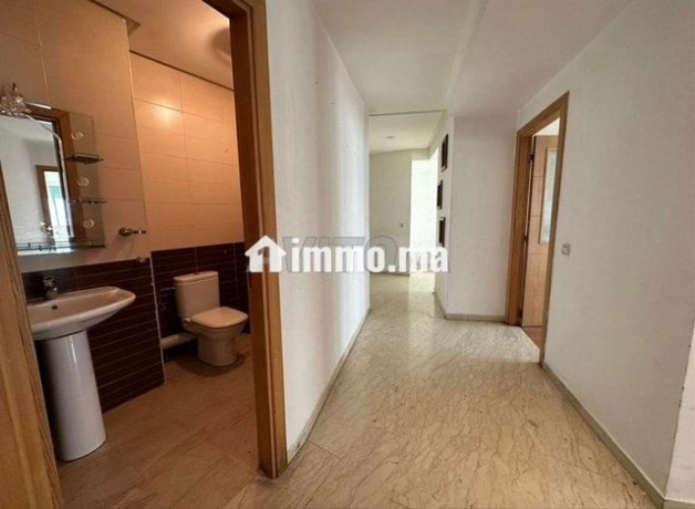 appartement-a-louer-85-m2-a-casablanca-big-2