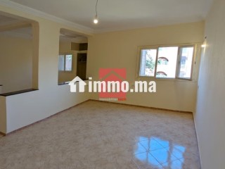 Bel Appartement avec Balcon a Louer - Appartement à louer