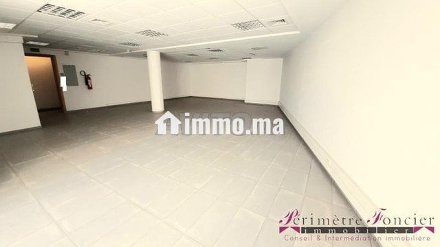 benjdia-plateau-de-bureau-a-louer-98-m2-big-3