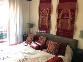 Louez cet appartement à Racine. 3 grandes pièces. Meublé - Appartement à louer - Casablanca