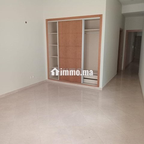 Agdal - Appart avec une grande cour - Location Immobilier - Rabat - photo 4