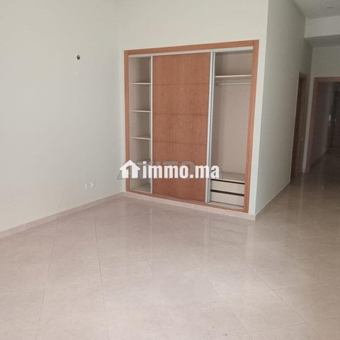 Agdal - Appart avec une grande cour - Location Immobilier - Rabat - photo 7