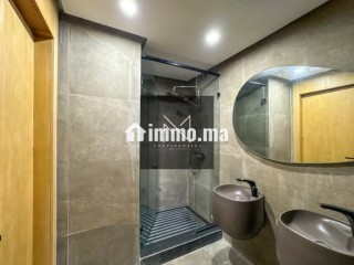 Appartement meublé CFC Terrasse et salle de sport - Appartement à louer - Casablanca
