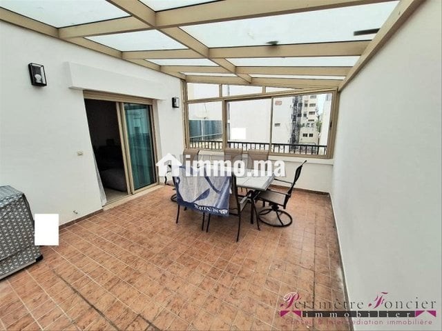RACINE STUDIO MEUBLÉ AVEC GRANDE TERRASSE A LOUER - Location Immobilier - Casablanca - photo 8