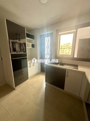 appartement-a-louer-160-m2-a-racine-big-5
