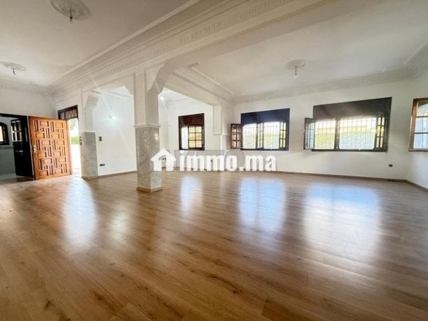 a-louer-villa-de-650-m2-a-hay-riad-rabat-big-13