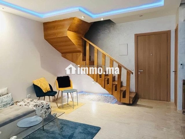 Trés beau duplex studio à 2 mars meublé - Location Immobilier - Casablanca - photo 1
