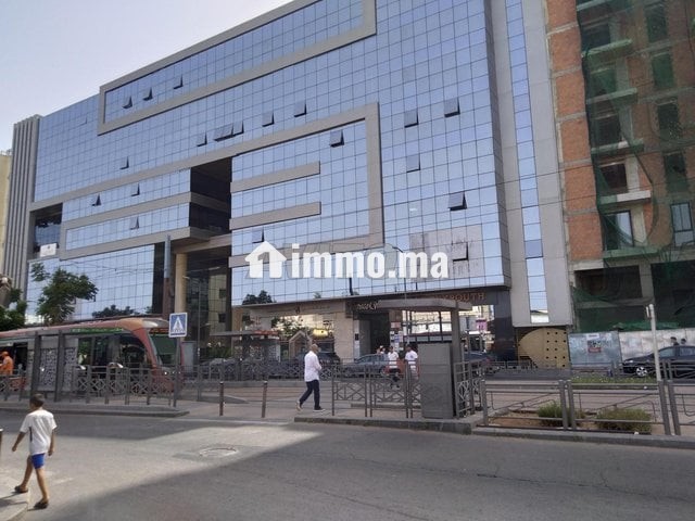 Bureaux h stand a partir 70m bd abdelmoumen tram - Location Immobilier - Casablanca - photo 1