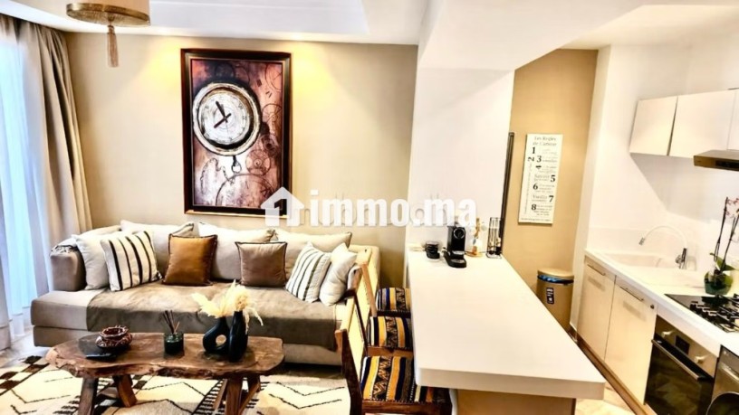 a-louer-bijoux-studio-rez-jardin-cfc-moderne-big-11