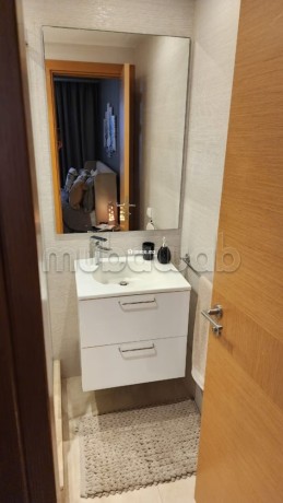 a-louer-bijoux-studio-rez-jardin-cfc-moderne-big-7