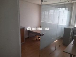 Plateau equipe open space 120m a loue bd zerktouni - Bureau à louer - Casablanca