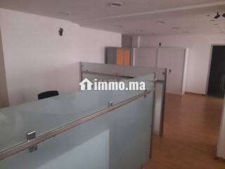 Plateau equipe open space 120m a loue bd zerktouni - Bureau à louer - Casablanca