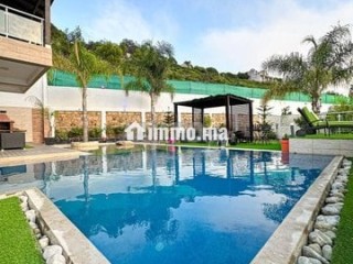 Villa de Luxe Avec Piscine Jardin - Appartement Location Vacances - Tanger