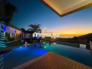 Villa de Luxe Avec Piscine Jardin - Appartement Location Vacances - Tanger