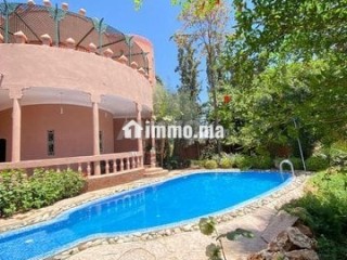 villa-4-chambres-avec-piscine