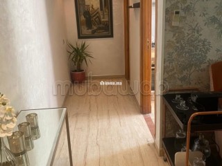 Bel appartement en location à Maârif Extension. Surface totale 50 m². Parking et ascenseur - Appartement à louer - Casablanca