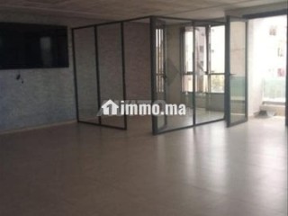 Prés de clinique akdital panorama à louer - Bureau à louer - Casablanca