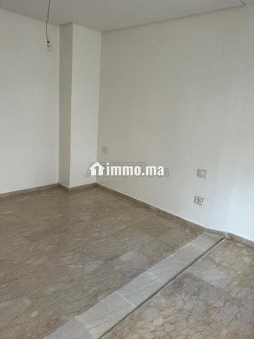 Appartement à louer vide à rond-point la Gironde - Location Immobilier - Casablanca - photo 7