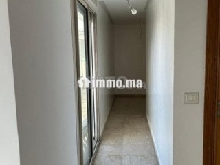 Appartement à louer vide à rond-point la Gironde - Appartement à louer - Casablanca