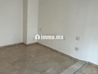 Appartement à louer vide à rond-point la Gironde - Appartement à louer - Casablanca
