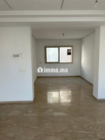 appartement-a-louer-vide-a-rond-point-la-gironde-big-16